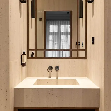 Chambres d'hôtes - Domaine Gigou Couette-café 3*
