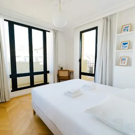 Chambres d'hôtes - Domaine Gigou Couette-café 3*