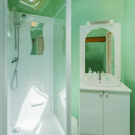 לינה וארוחת בוקר D'hotes - Domaine Gigou 3*