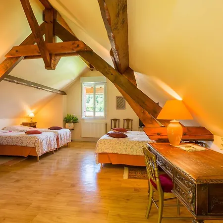 לינה וארוחת בוקר D'hotes - Domaine Gigou 3*